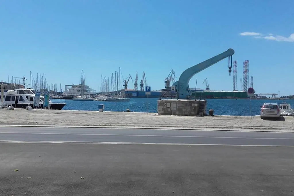 Apartments Arenastreet Next To The Amphitheater Pula 0*,  Hırvatistan